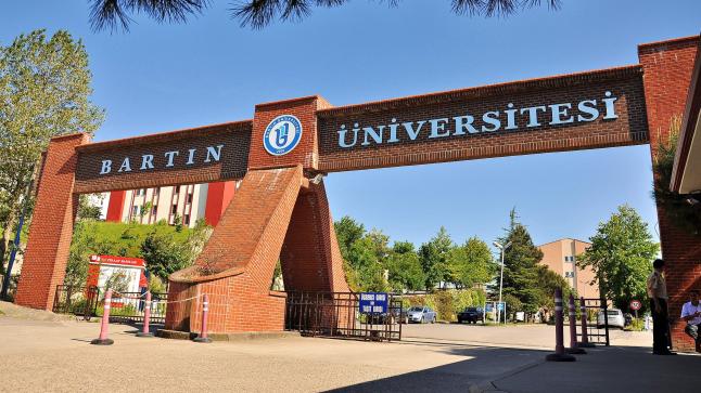 إفتتاح التسجيل في جامعة “بارتين” وجامعة “جناق قلعة” للطلاب الأجانب