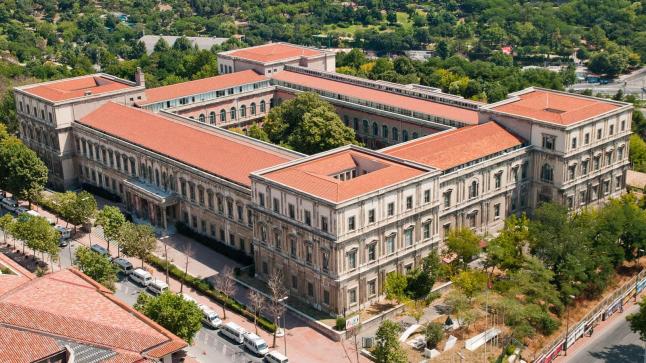 التسجيل في جامعة “إسطنبول التقنية” İstanbul Teknik Üniversitesi
